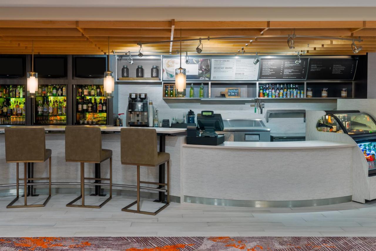 Courtyard By Marriott Sarasota At University Town Center Desoto Lakes Exterior foto