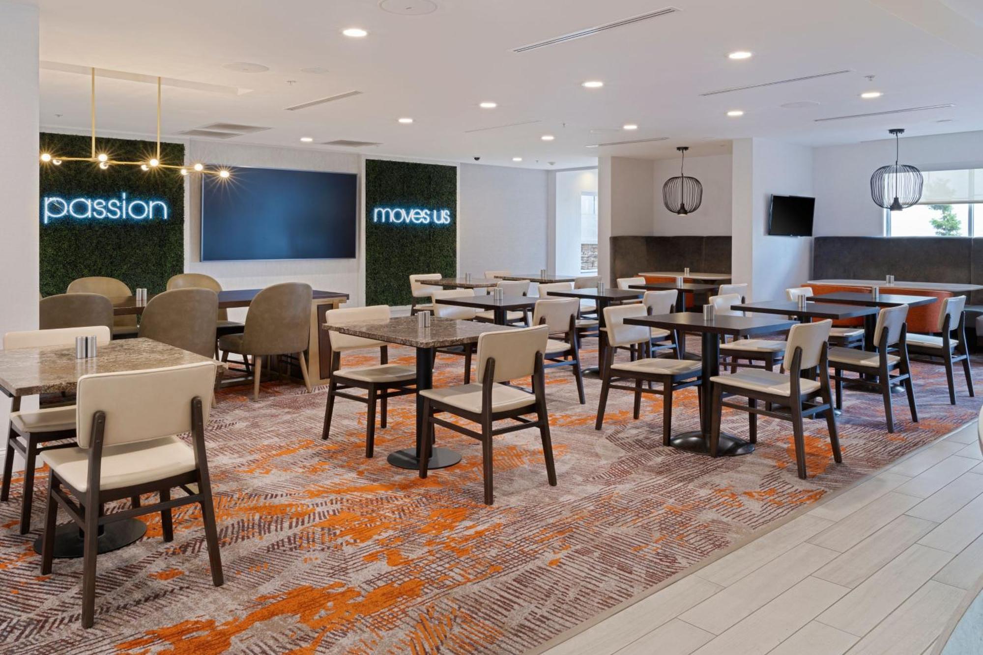 Courtyard By Marriott Sarasota At University Town Center Desoto Lakes Exterior foto