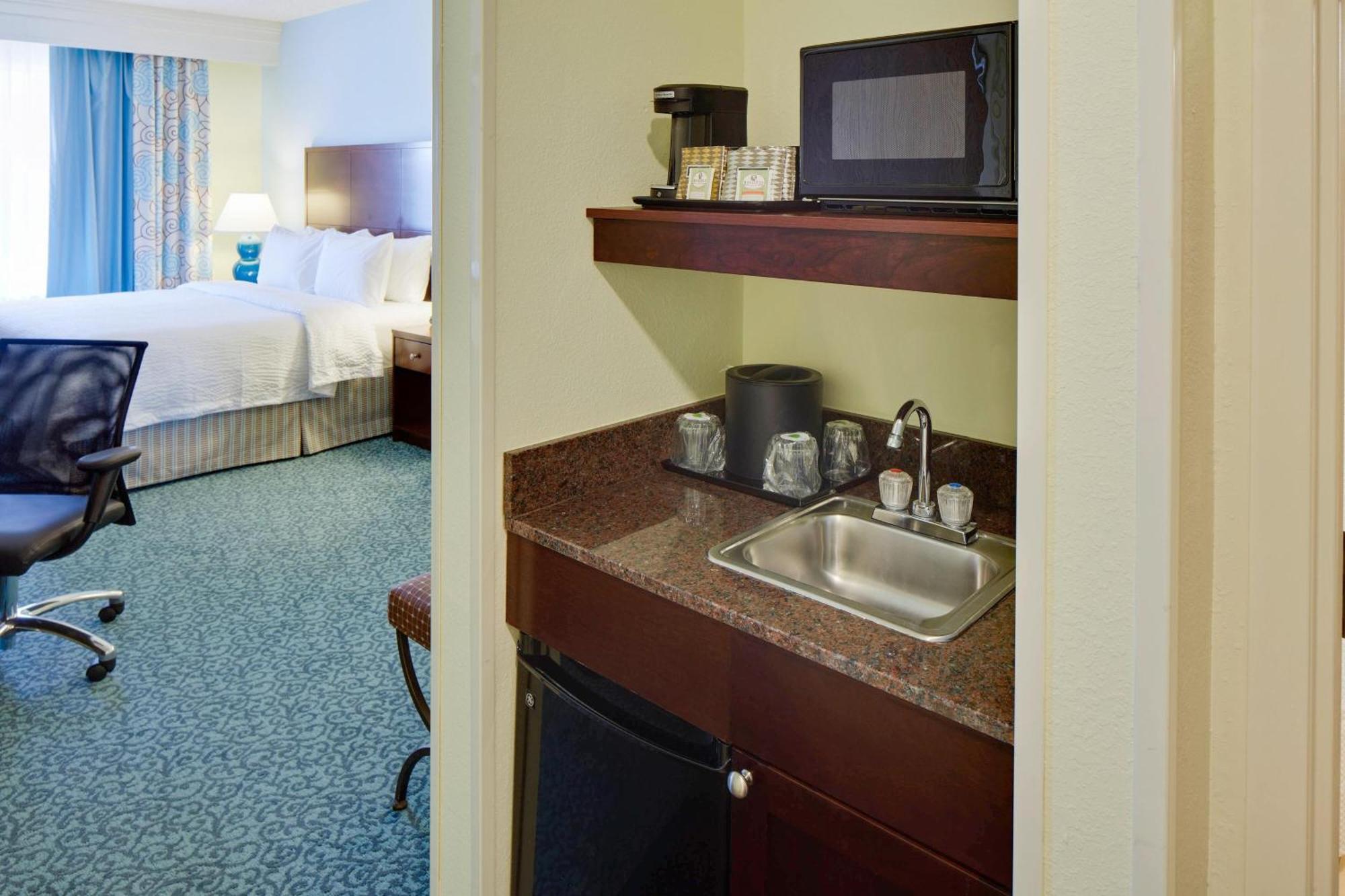 Courtyard By Marriott Sarasota At University Town Center Desoto Lakes Exterior foto